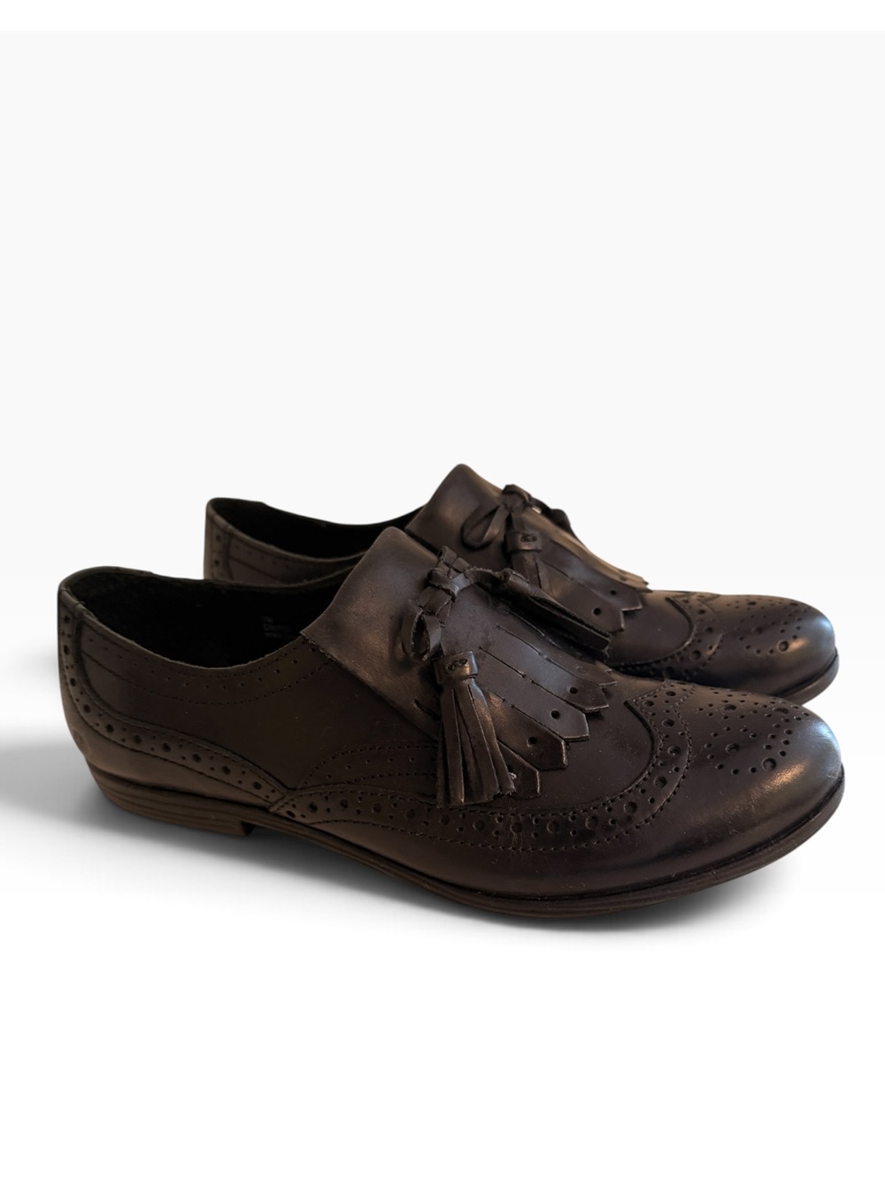 Born "Boylen" Black Leather Wingtip Kiltie Fringe Tassel Loafer 7